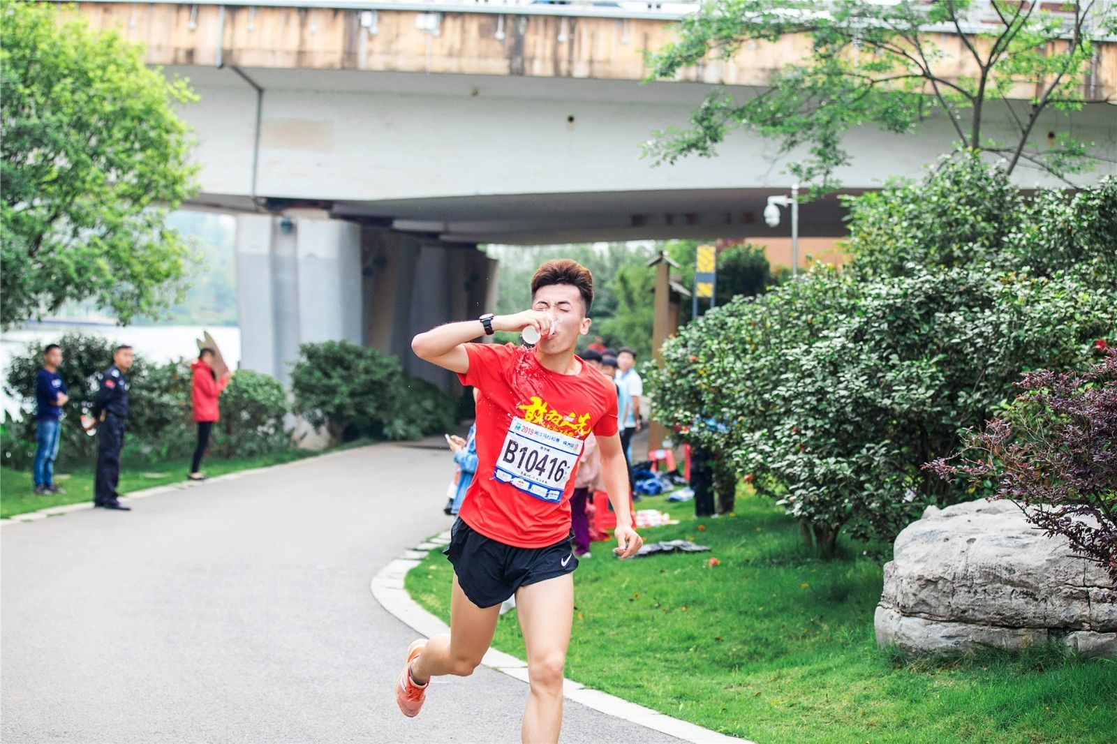 湖南乐鱼leyu体育管理有限公司