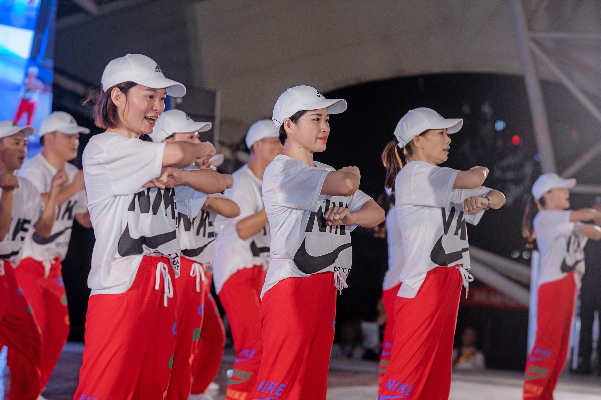 湖南乐鱼leyu体育管理有限公司