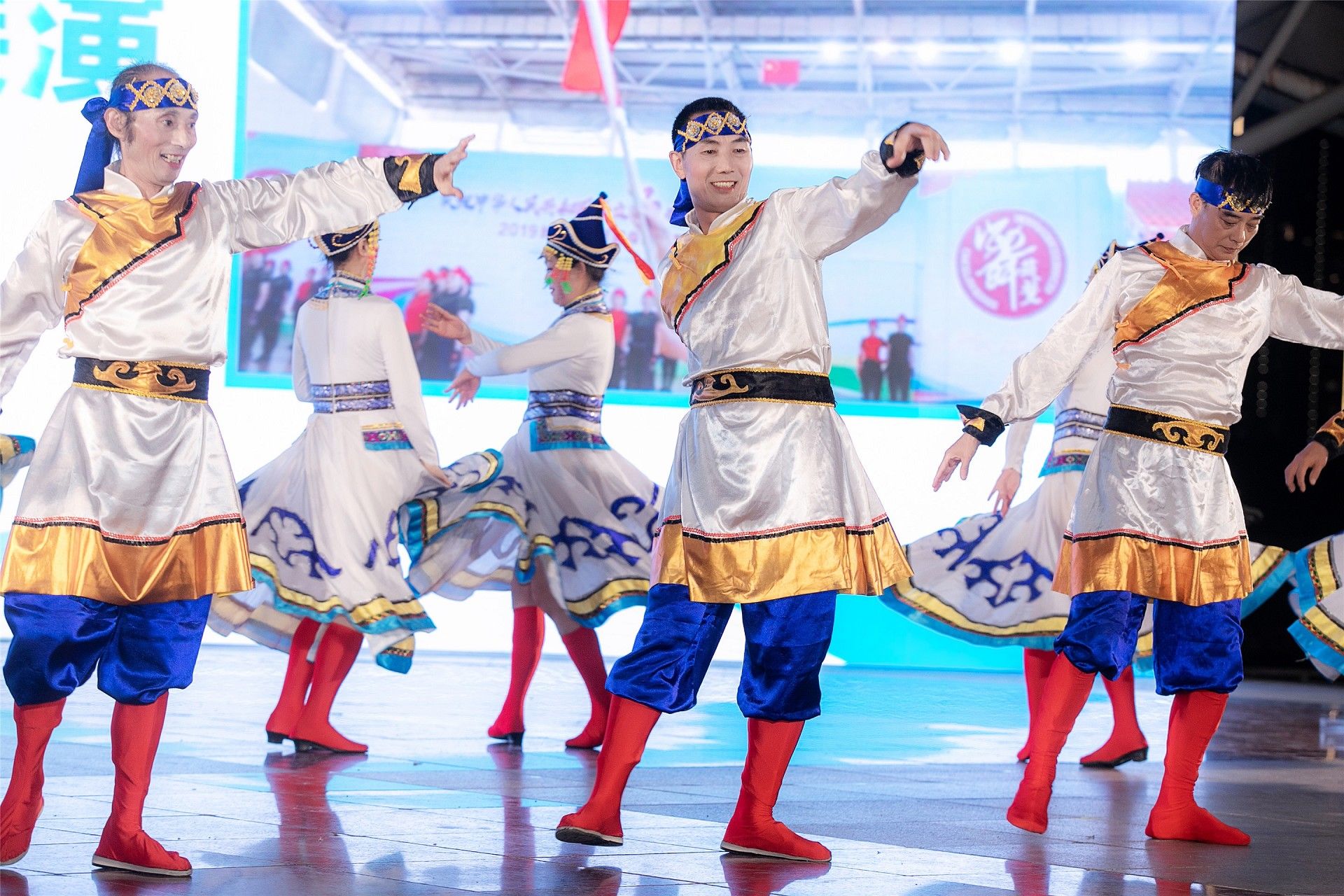 湖南乐鱼leyu体育管理有限公司