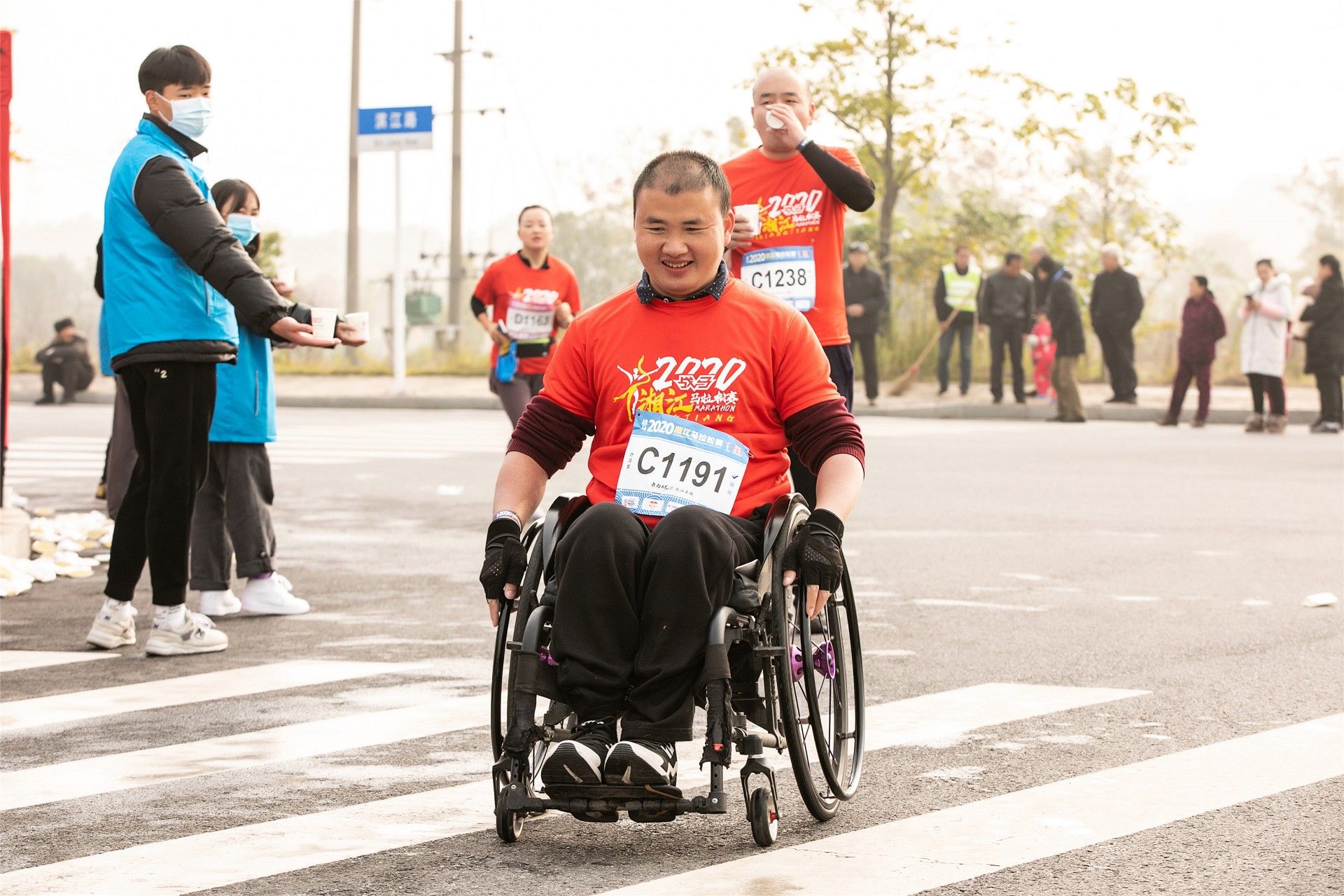 湖南乐鱼leyu体育管理有限公司