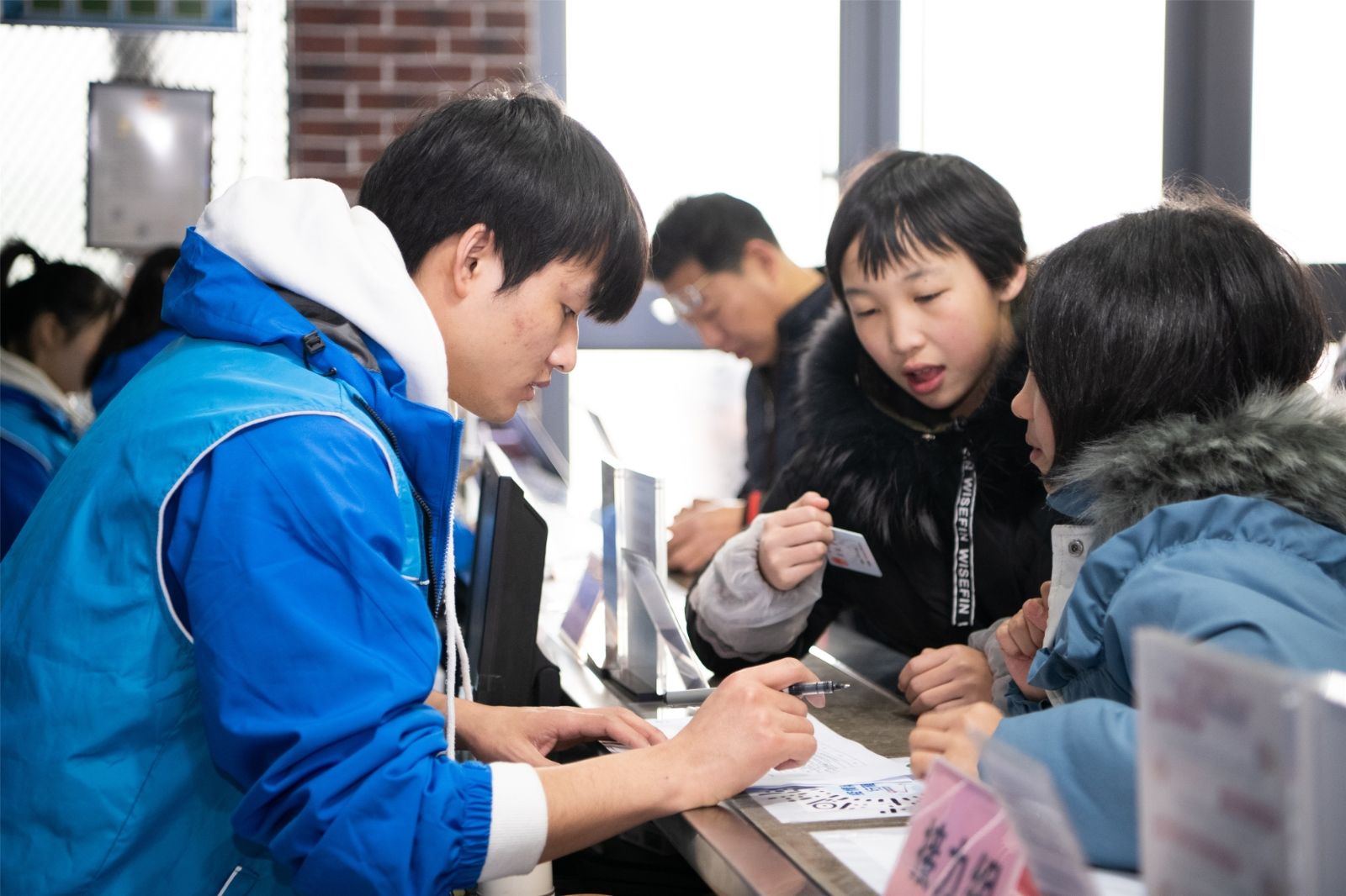 湖南乐鱼leyu体育管理有限公司