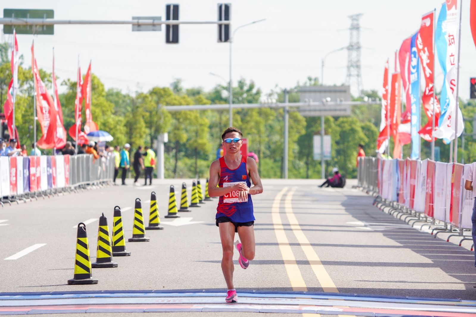 湖南乐鱼leyu体育管理有限公司