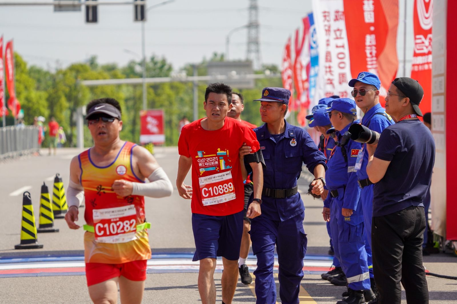 湖南乐鱼leyu体育管理有限公司