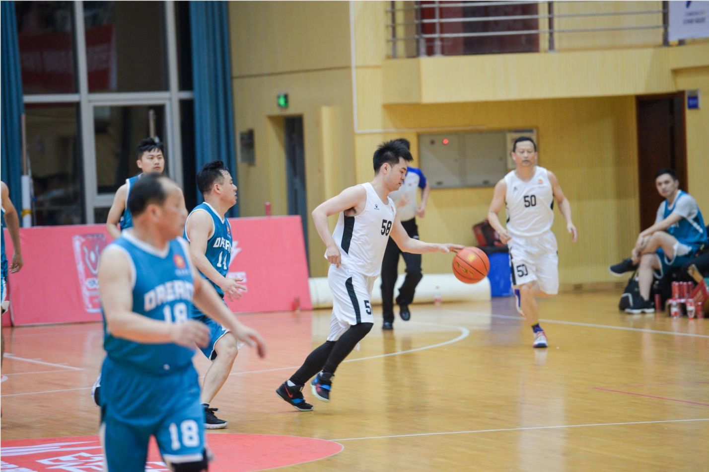 湖南乐鱼leyu体育管理有限公司