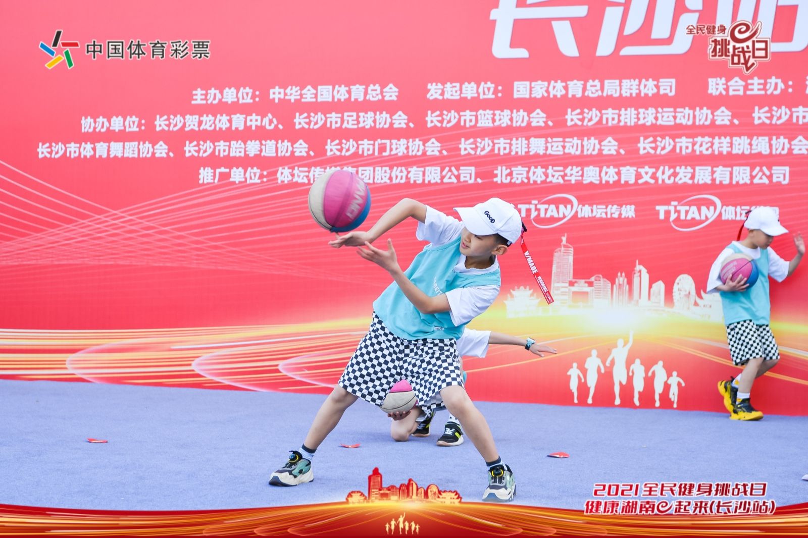 湖南乐鱼leyu体育管理有限公司